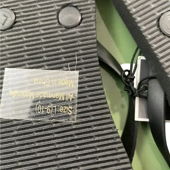 West Loop flip flops size 9-10 - Picture 5 of 5